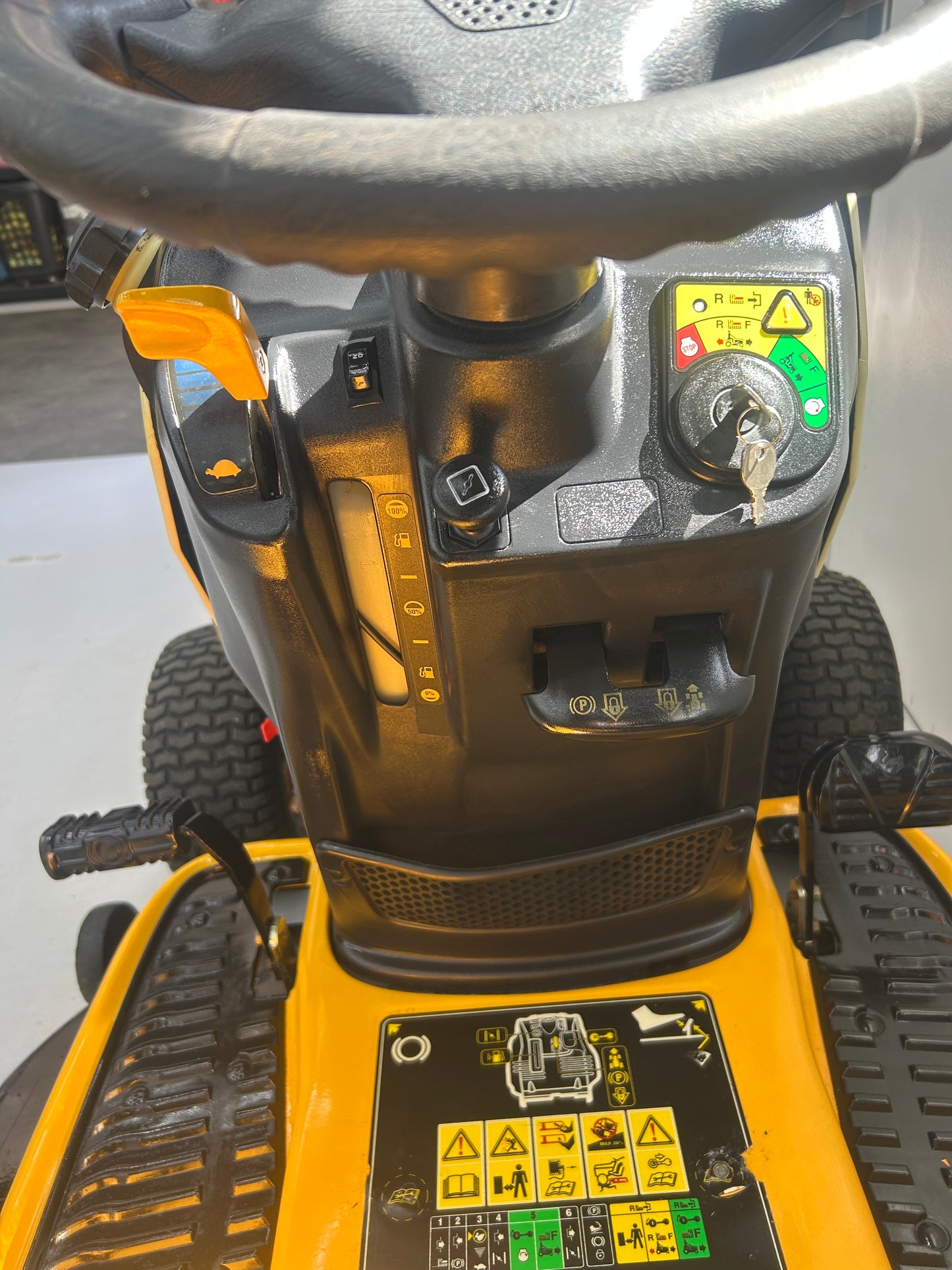 Cub Cadet CC1018AG, 17.5hk B&S, hydrostat
