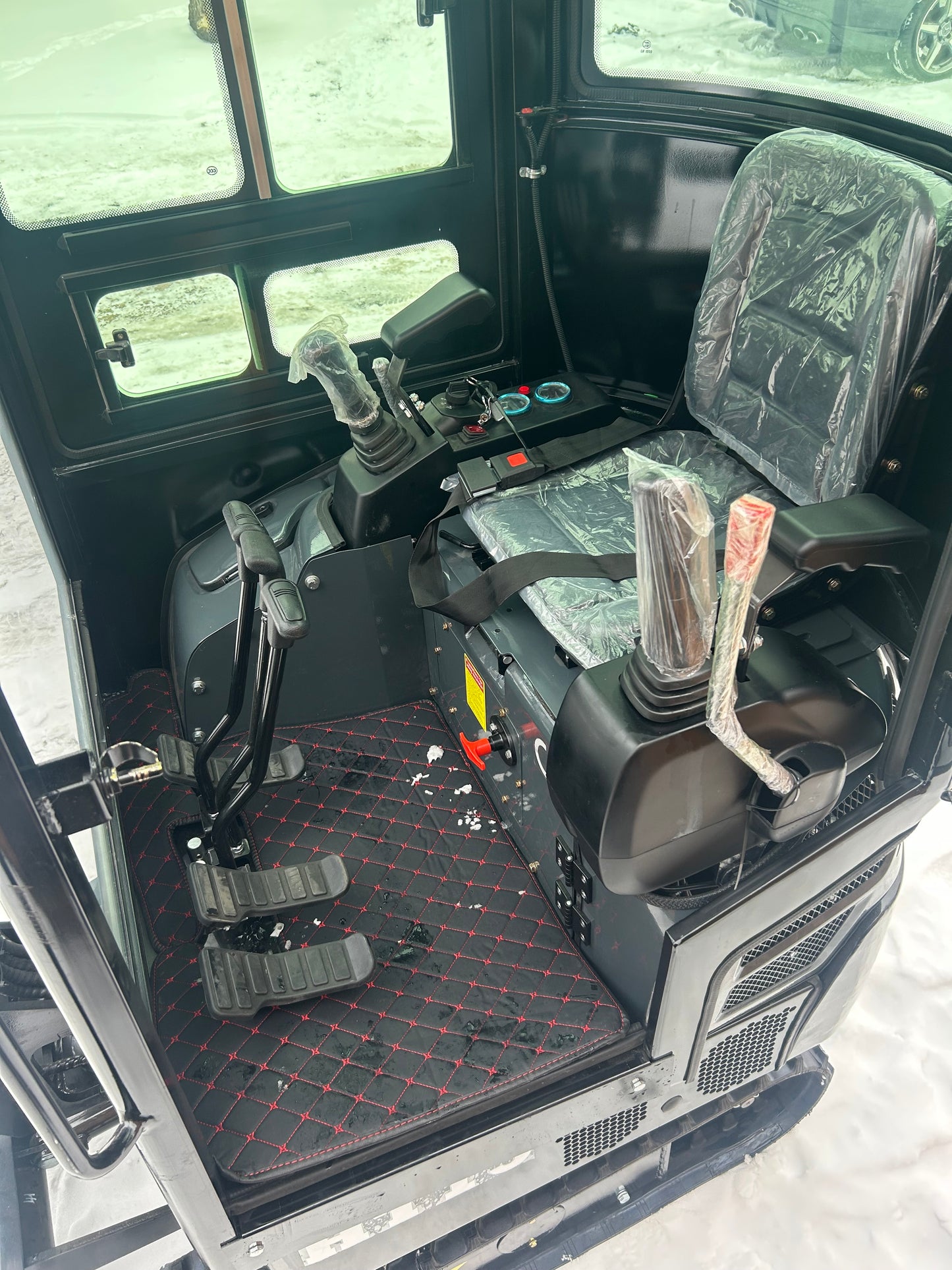 1,5 tons minigrävare med hytt, KOOP diesel och fullt utrustad