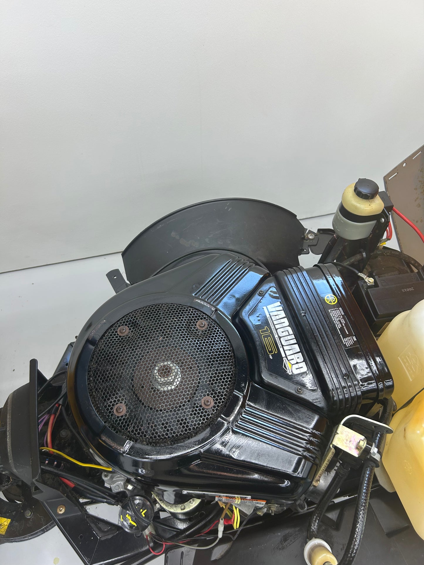 Stiga Park Excellent 16, 16hk twin vanguard, hydrostat