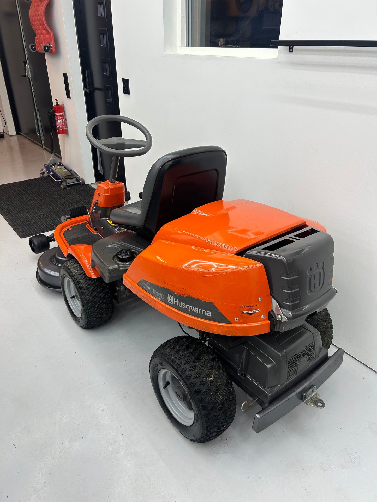 Husqvarna R13c, 12.5hk B&S, hydrostat
