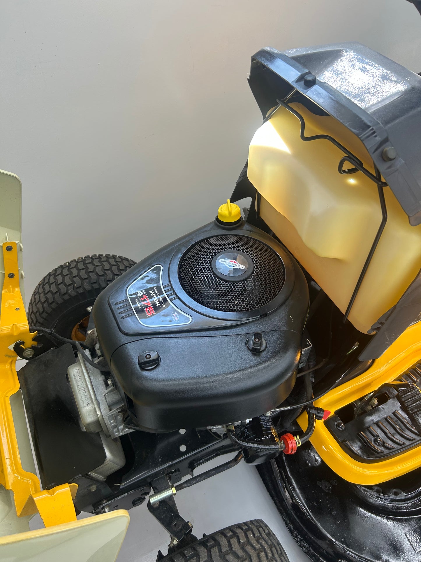 Cub Cadet CC1018AG, 17.5hk B&S, hydrostat