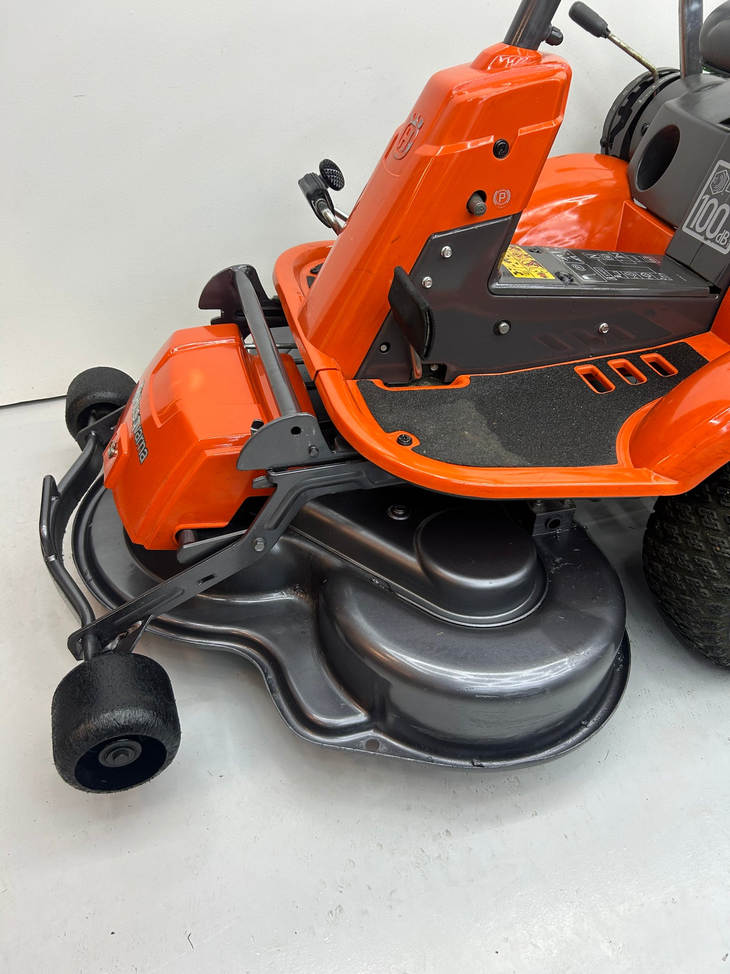 Husqvarna R13c, 12.5hk B&S, hydrostat