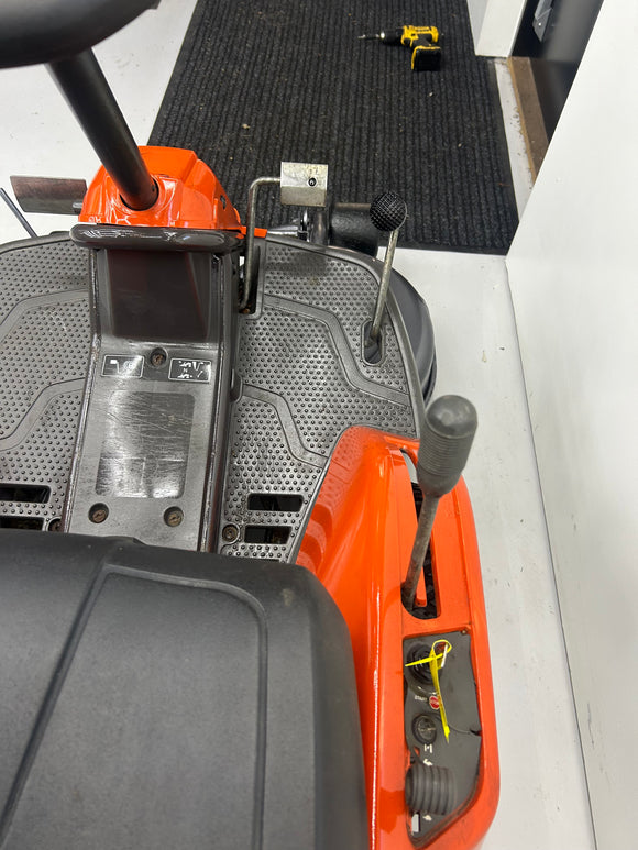 Husqvarna R111B, 10.5hk B&S, hydrostat
