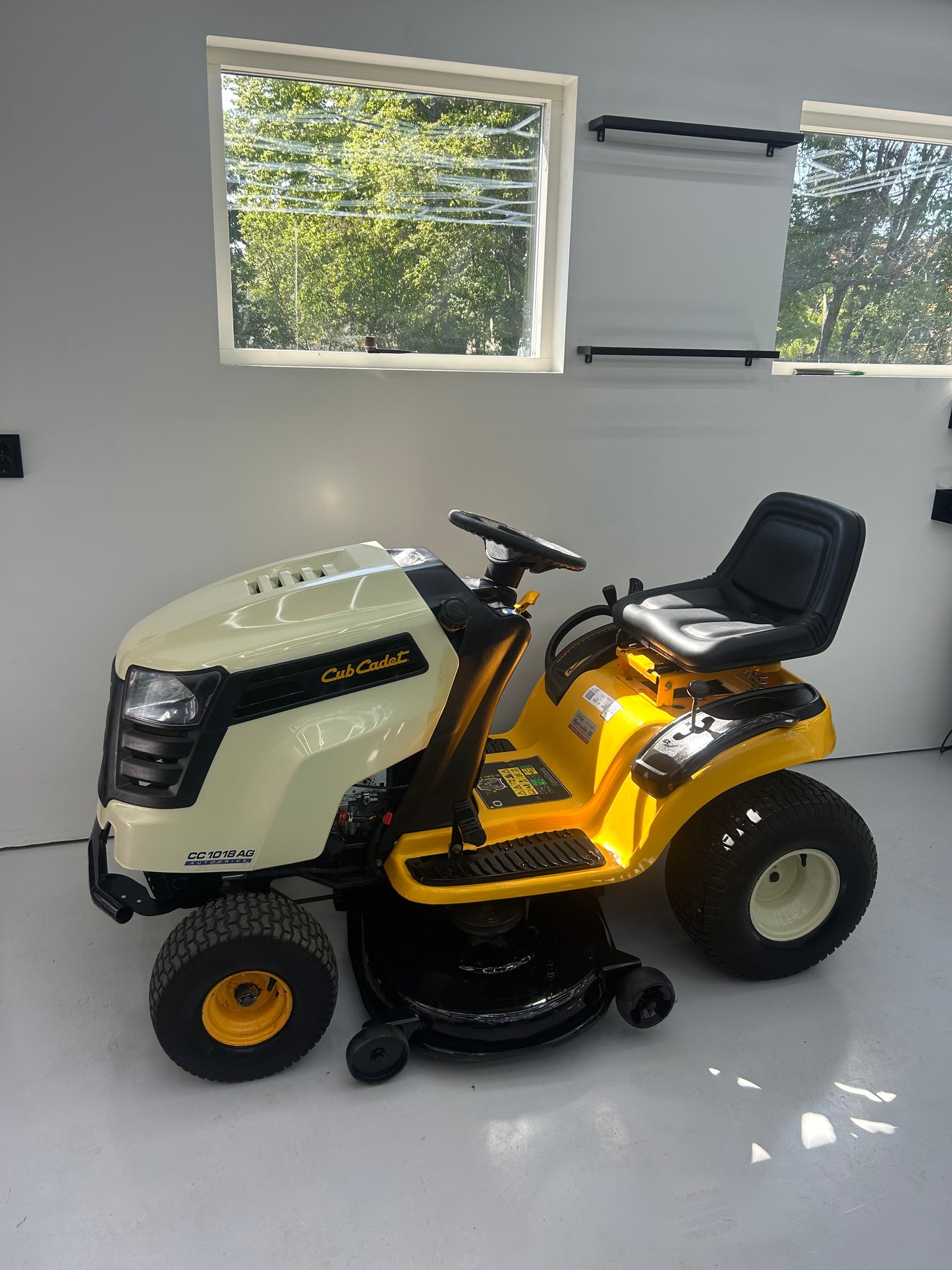 Cub Cadet CC1018AG, 17.5hk B&S, hydrostat