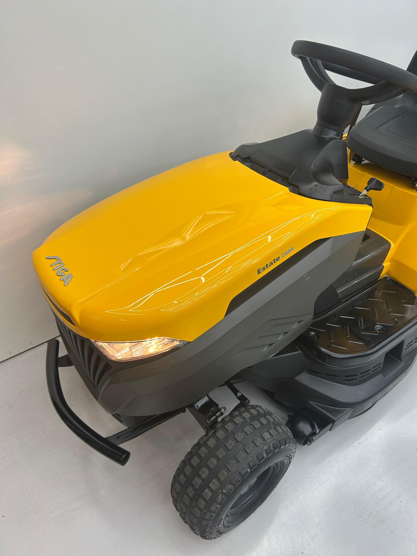 Stiga Estate 2084 nyskick, 352cc, manuell