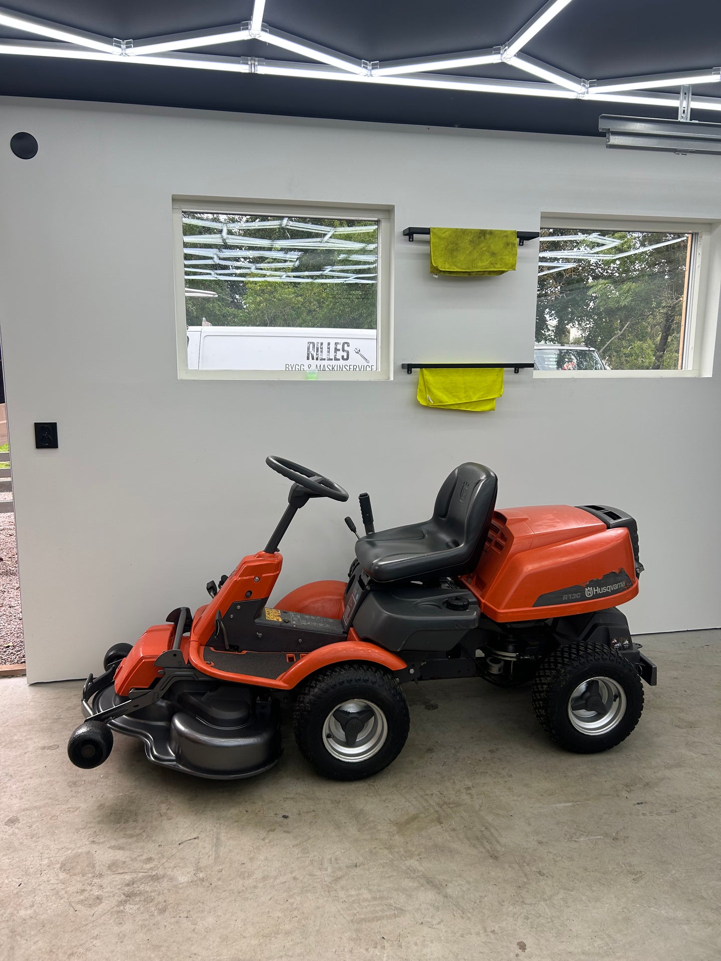 Husqvarna R13c, 12.5hk, hydrostat