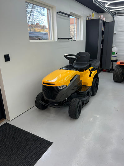 Stiga Estate 2084 nyskick, 352cc, manuell - 0