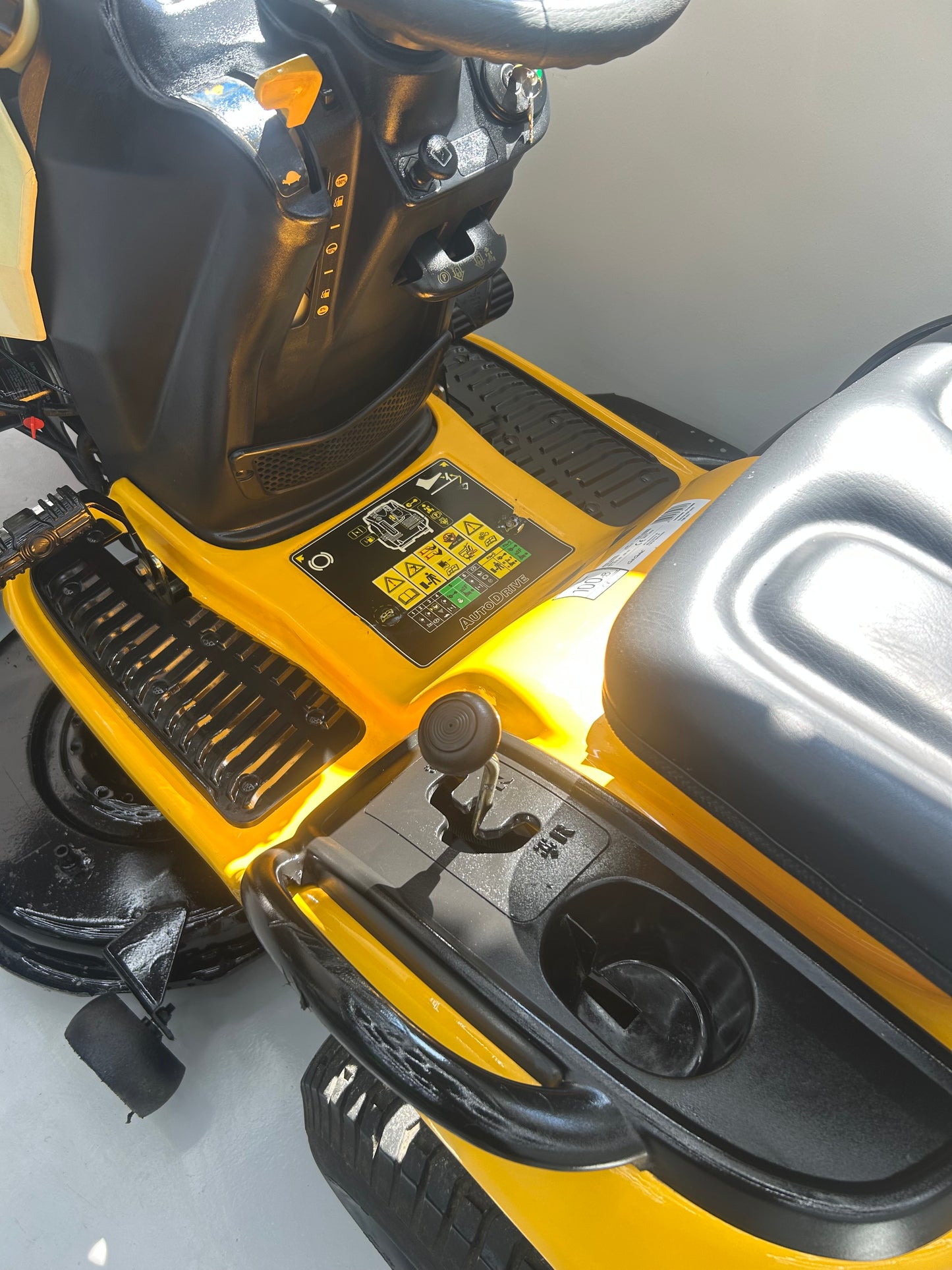 Cub Cadet CC1018AG, 17.5hk B&S, hydrostat